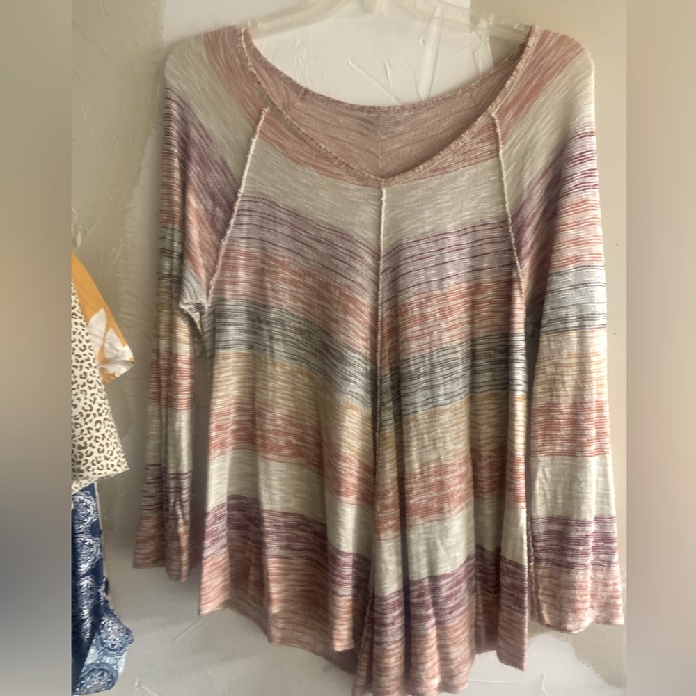 Long sleeve shirt size XL